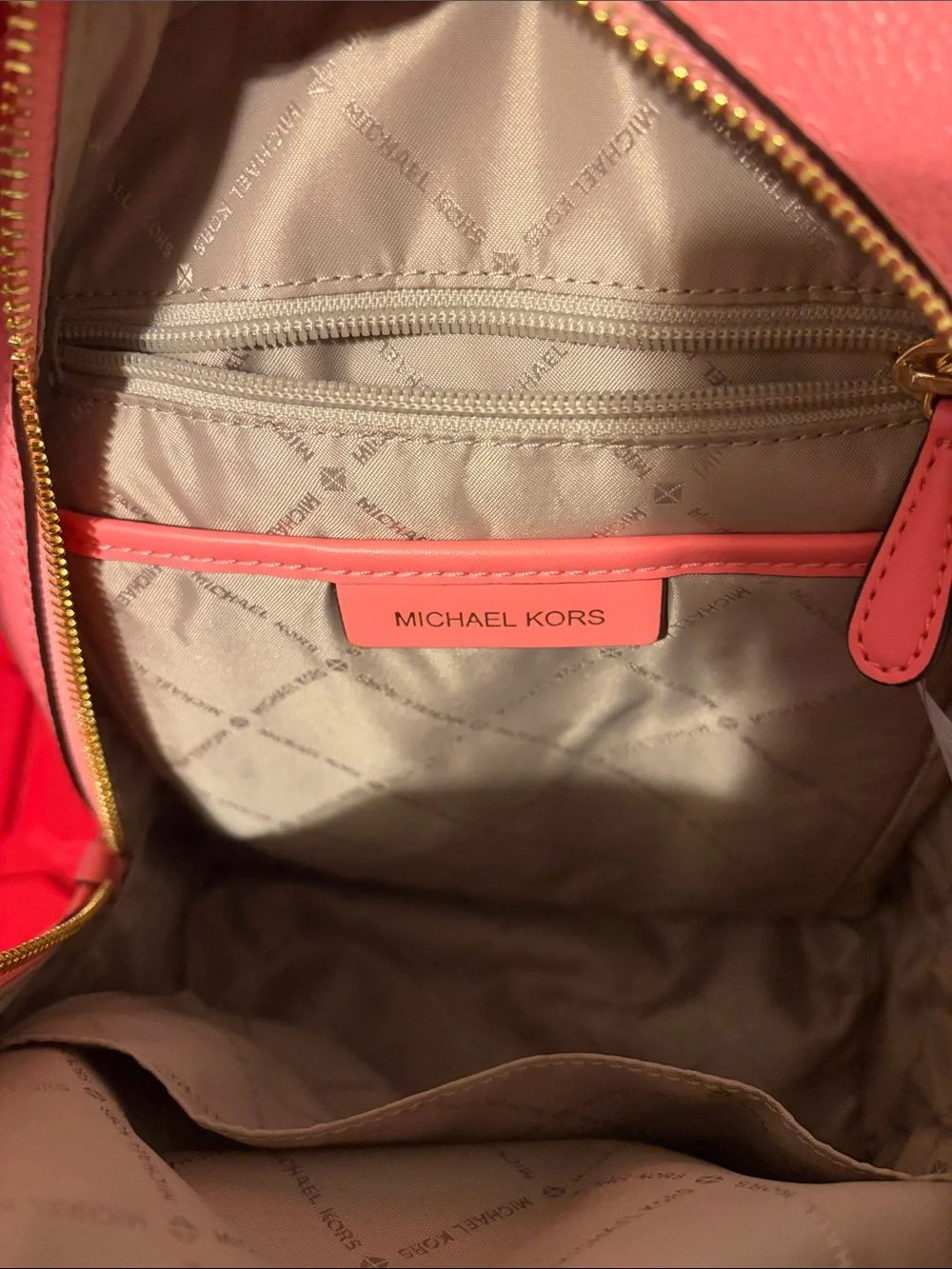 Michael Kors compact michael